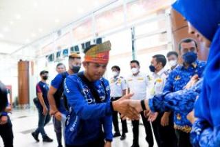Seluruh Pembalap Tour de Siak 2022 Tiba di Riau Hari Ini