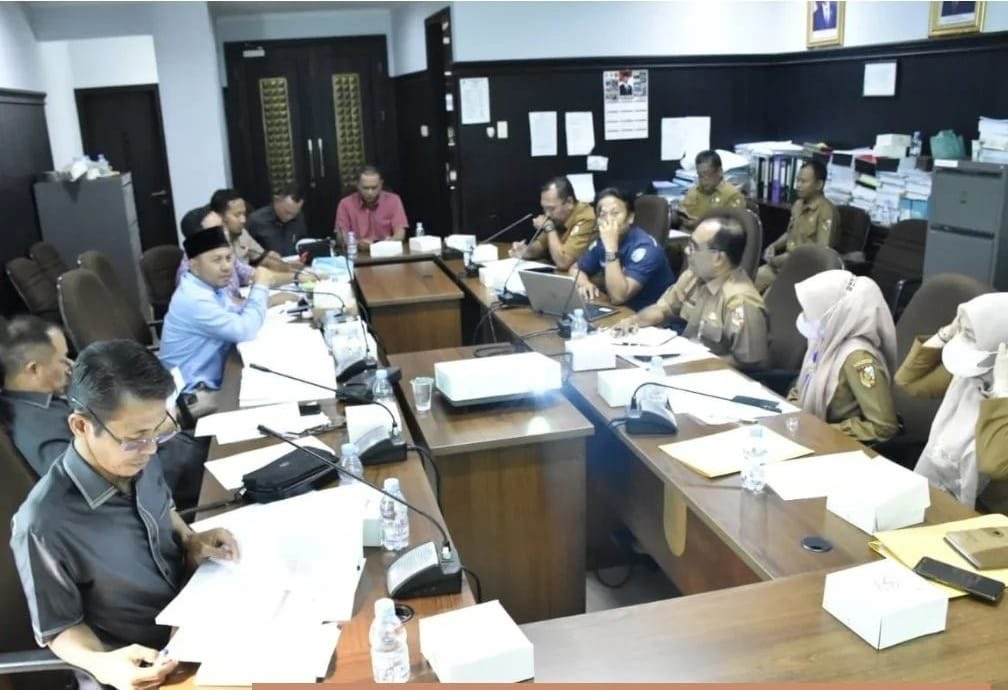 Bahas Penataan Bangunan Sekolah, Komisi IV Dan Disdik Pekanbaru Gelar RDP