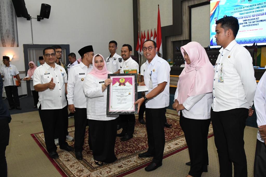 Duri Timur Juara I lomba Inovasi Antar Desa/Kelurahan se-Kabupaten Bengkalis