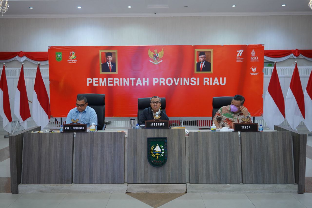 Gubri Perintahkan Pejabat Pemprov Riau Dukung Produk Dalam Negeri