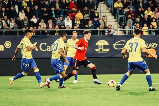 Cadiz Permak Manchester United dengan Skor 4-2