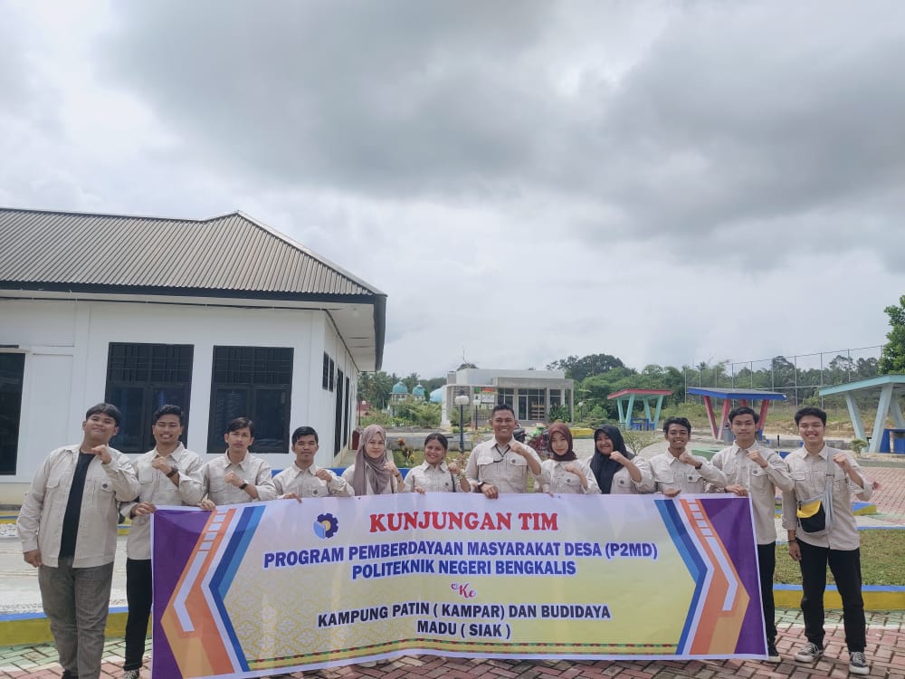 Himpunan Mahasiswa Mesin Polbeng Belajar Pengembangan Usaha Masyarakat ke Kampung Patin