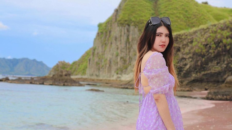 Ini Alasan Via Vallen Stop Kasih Uang Bulanan untuk Adik-adiknya