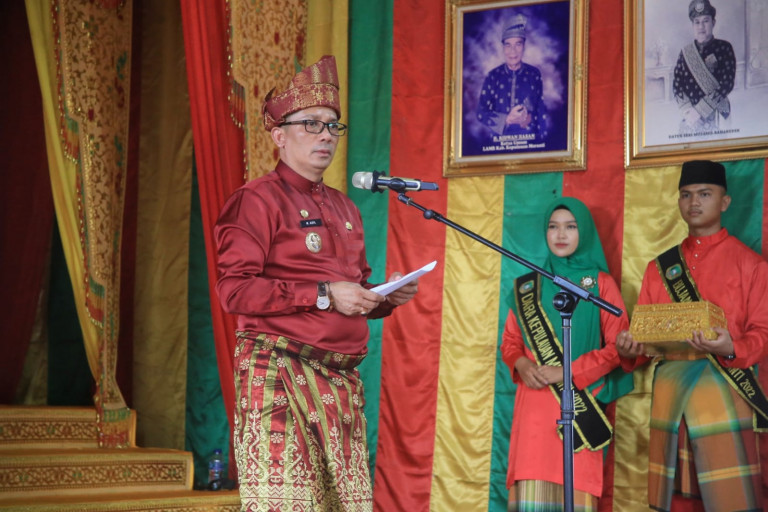 Pemkab dan LAMR Gelar Kenduri Sekampung, Bupati : Mari Bersebati dan Sehati Membangun Negeri