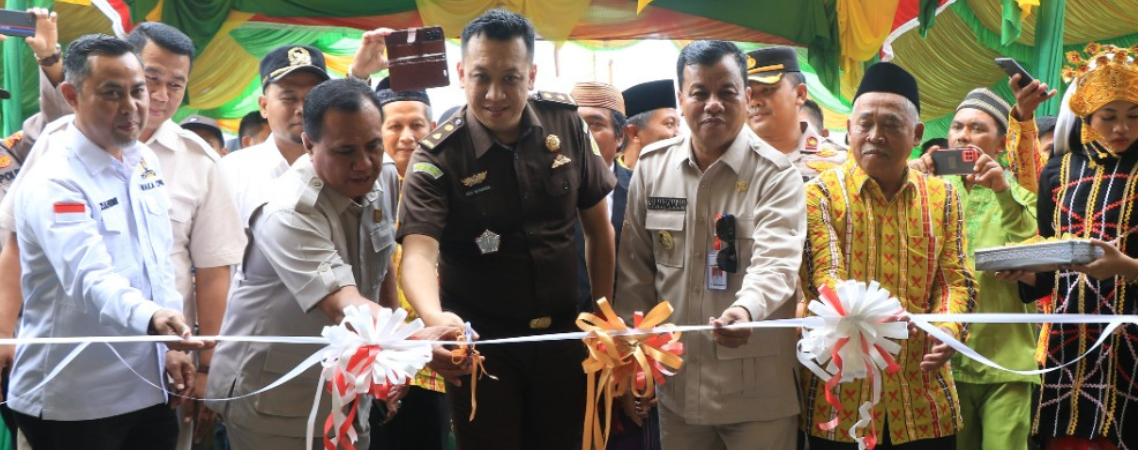 Bupati Suhardiman Bangga Bumi Mulya Kini Jadi Desa Mandiri