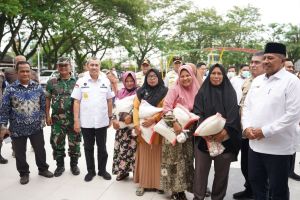 Pemprov Riau Gelar Operasi Pasar Murah di Siak