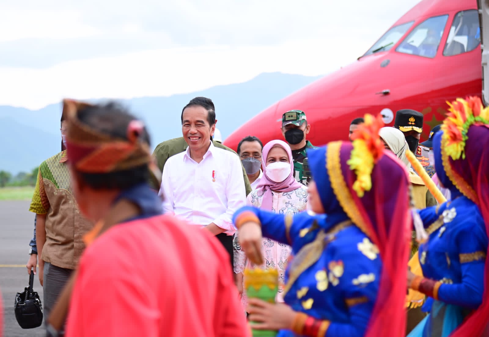 Hari Kedua di NTB, Presiden akan Serahkan Bansos hingga Resmikan Bendungan