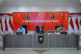 Gubri Perintahkan Pejabat Pemprov Riau Dukung Produk Dalam Negeri