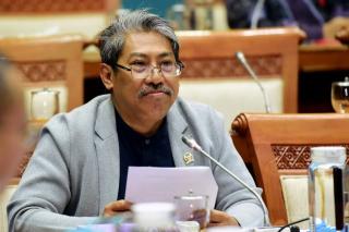 Komisi VII Minta Pimpinan SKK Migas Baru Genjot Program 1 Juta Barel Minyak