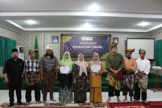 STIE Syariah Bengkalis Gelar Workshop Pembuatan Tanjak