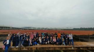 Prodi Adm Polbeng Gelar Field and Trip di PT RAPP