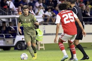 Dubai Super Cup: Arsenal Bekuk AC Milan dengan Skor 2-1