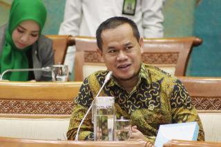 Harga Minyak Dunia Turun, Anggota DPR Rofik Hananto Desak Pemerintah Turunkan Harga Pertalite