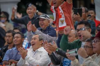 Serunya Nobar Final Piala Dunia di Kediaman Gubernur Riau