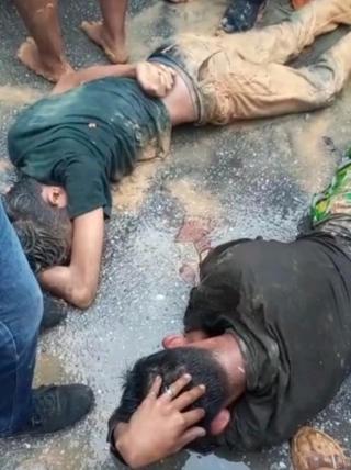 Terjebak Banjir Saat Menjambret Handphone, Dua Pelaku Ini diamuk Massa