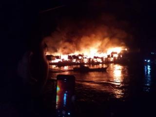 Tolonggg! 12 Rumah Warga di Concong-Inhil Ludes Terbakar