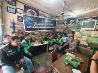 Polresta Pekanbaru Kumpul Bareng Ojol, Dengarkan Langsung Curhat Warganya