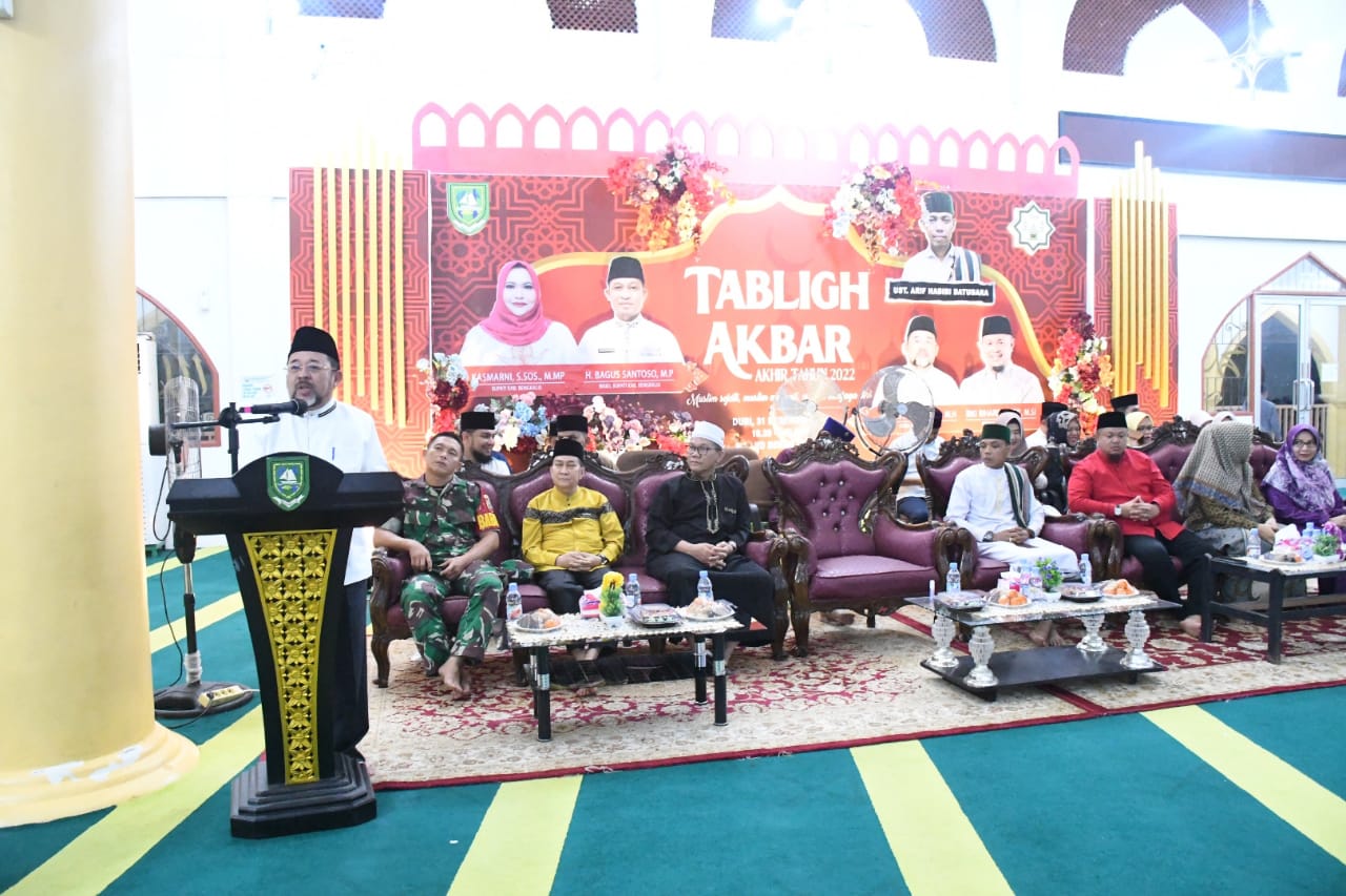 Hadirkan UAS KW, Malam Pergantian Tahun di Bengkalis Diisi dengan Tabligh Akbar