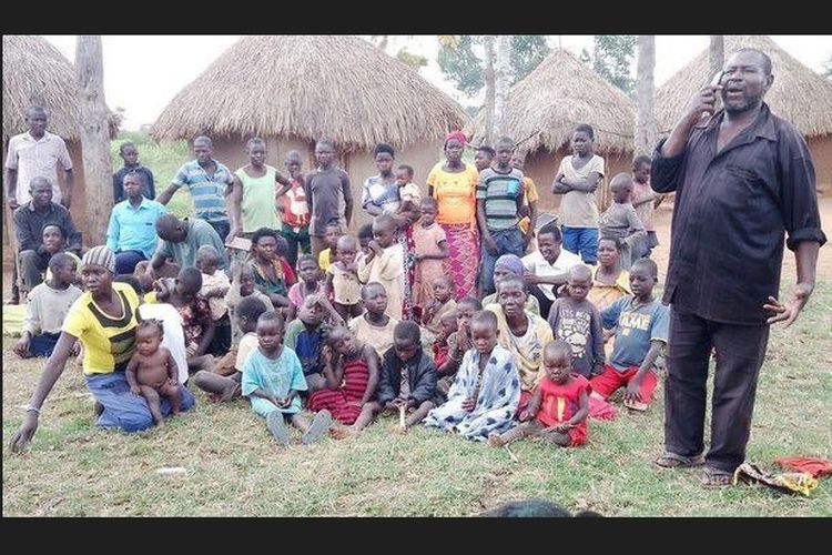 OMG! Punya 12 Istri, 102 Anak, dan 568 cucu, Petani Ini Putuskan Berhenti Poligami