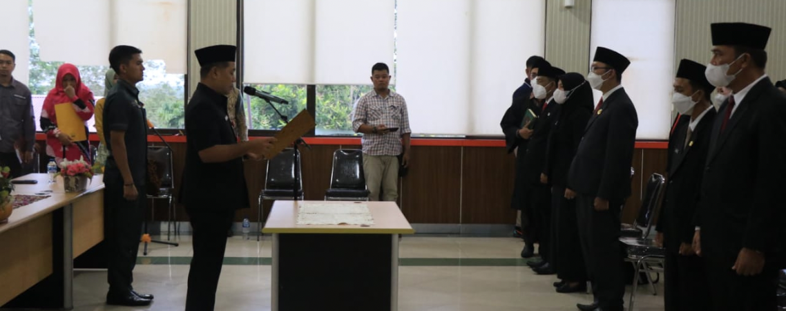 Sekda Kuansing Lantik 30 Pejabat Fungsional