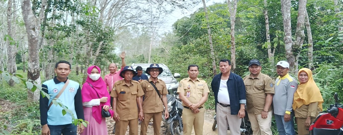 Suhardiman Amby Pastikan Pembangunan Ruas Jalan Desa Rawang Oguang Tuntas