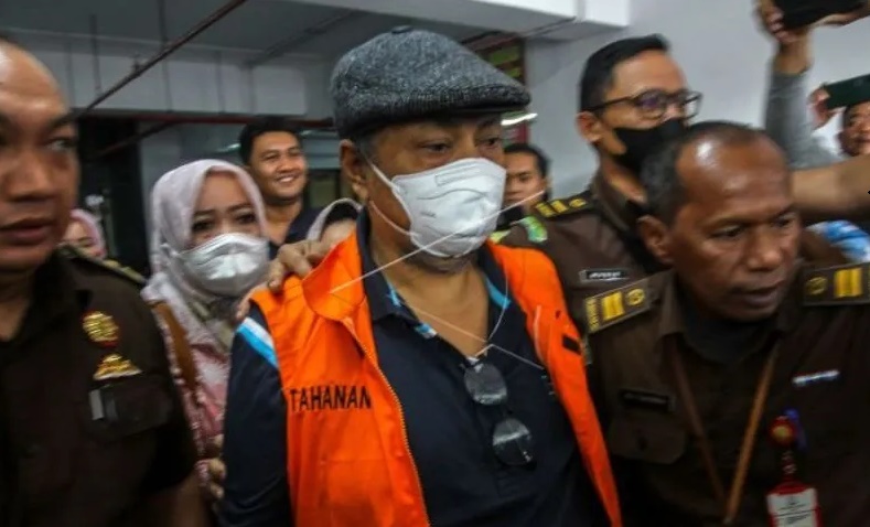 Kejati Riau Tahan Eks Bupati Inhil Terkait Kasus Korupsi Dana APBD
