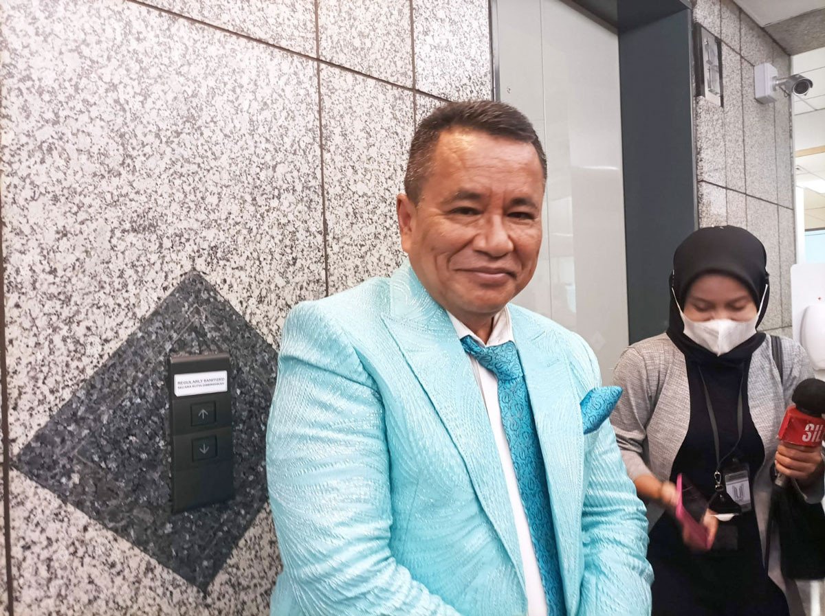 Disomasi Mantan Suami, Norma Risma Minta Bantuan Hotman Paris