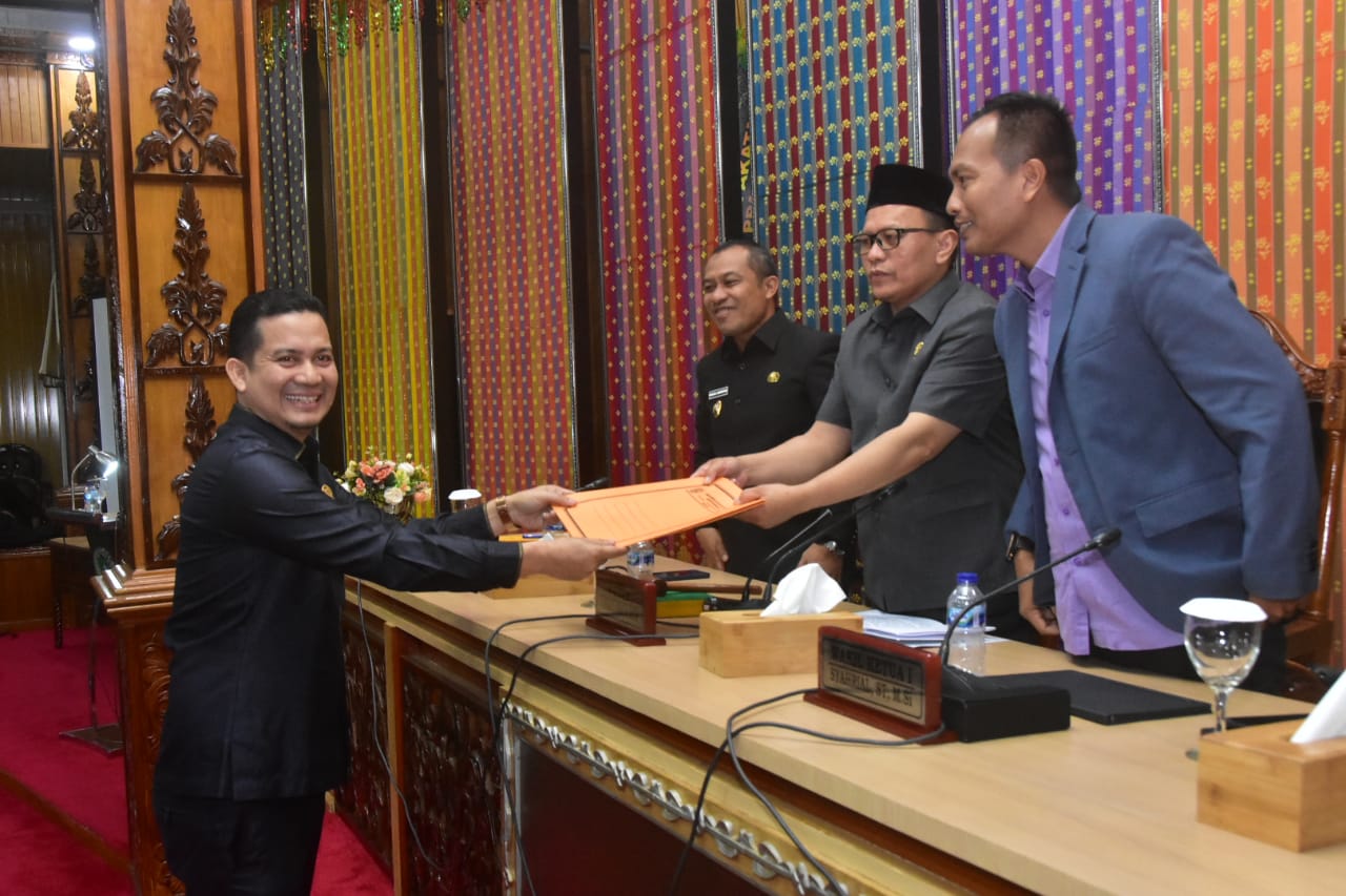 Wakil Bupati Bengkalis Sampaikan Ranperda Penyertaan Modal PT. BSP