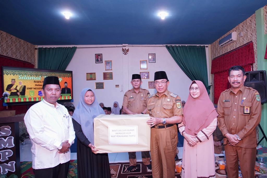 Bupati Wardan Apresiasi Kelas Tahfidz SMPN 1 Tembilahan