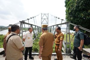 Gubri Janji Jembatan Mangkrak di Salo akan Diperbaiki