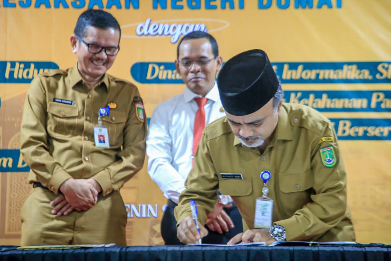 Teken Perjanjian, Pemko Dumai dan Kejari Jalin Kerja Sama Perdata dan Tata Usaha Negara