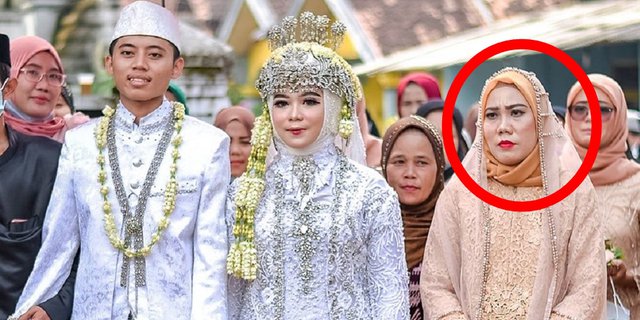 Muncul ke Publik, Ibunda Norma Bantah Selingkuh dengan Rozy Zay Hakiki