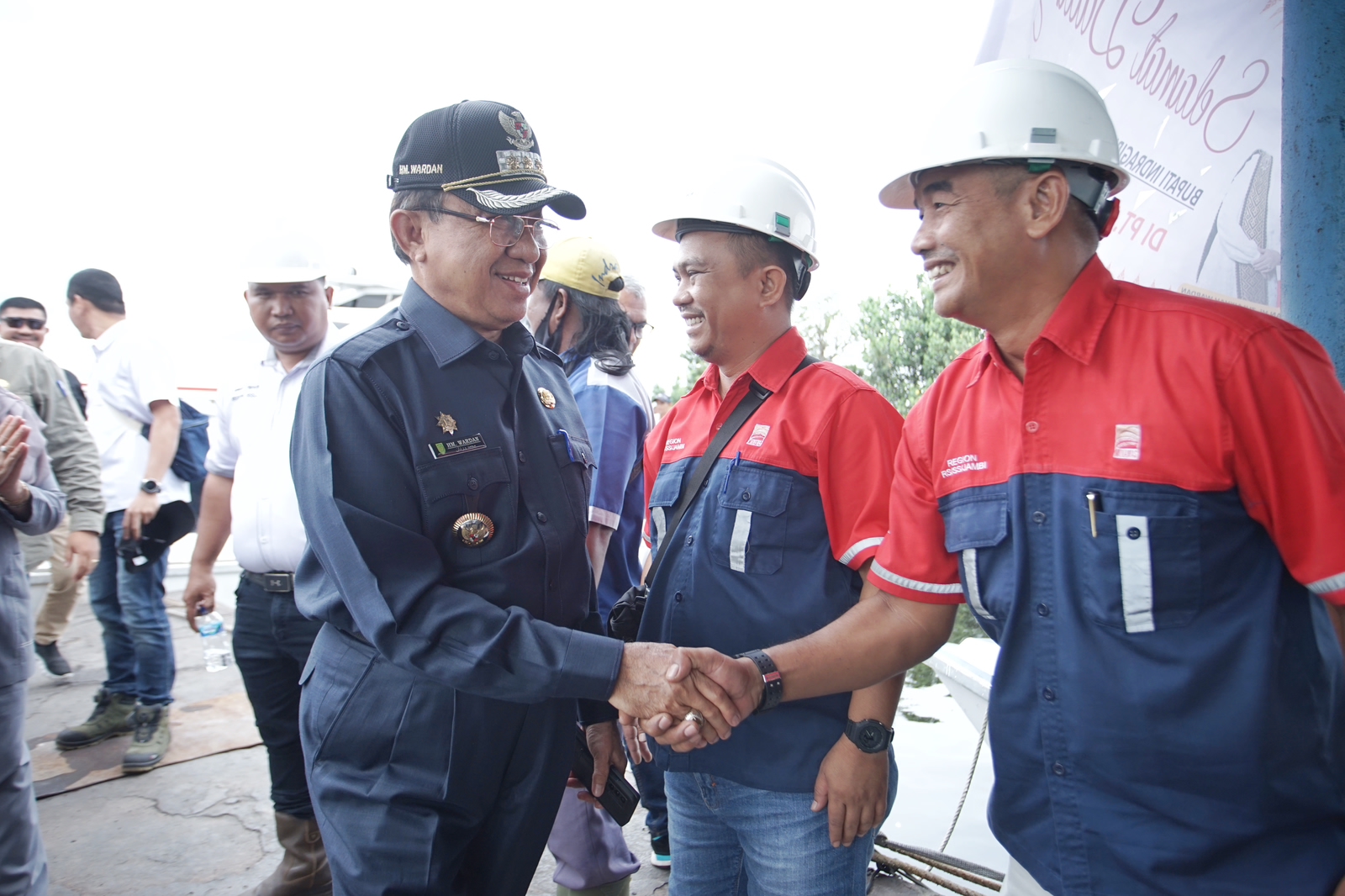 Bupati Wardan Monitoring Kesejahteraan Karyawan Perusahaan Pasca Pandemi