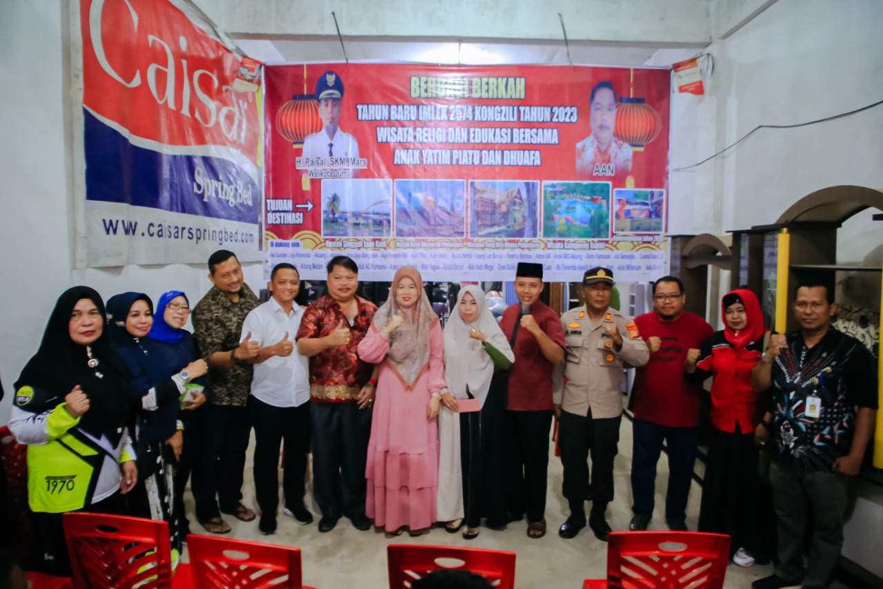 Ketua TP PKK Kota Dumai Ajak 60 Orang Anak Yatim Wisata Religi ke Pekanbaru