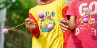 DPR Dukung Larangan Siswa Bermain Lato-lato di Sekolah