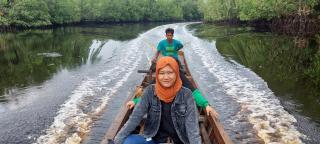 Resti Julianti, Mantri BRI Tangguh yang Layani Nasabah di Perbatasan Riau-Jambi