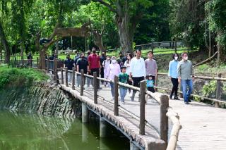 Kunjungi Solo Safari, Presiden Jokowi Tinjau Progres Revitalisasi