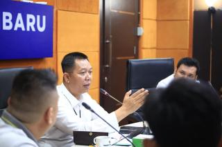 Pemko Berencana Gandeng Pihak Ketiga Tata Tiang Fiber Optik
