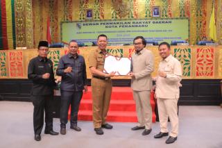 DPRD Pekanbaru Sahkan Perda Pengelolaan Air Limbah DomestikÂ 