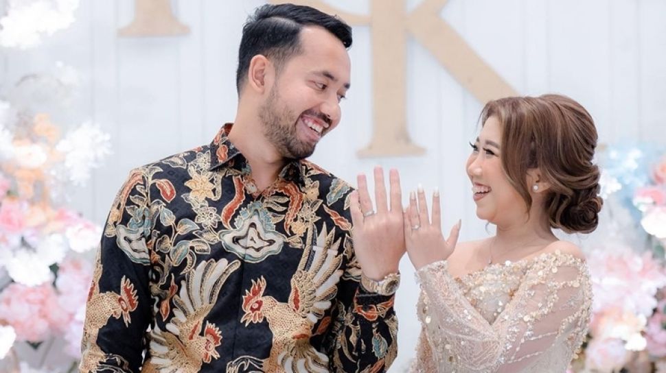 Cerita Malam Pertama ke Raffi Ahmad, Kiky Saputri: Aku Dihajar Bertubi-tubi