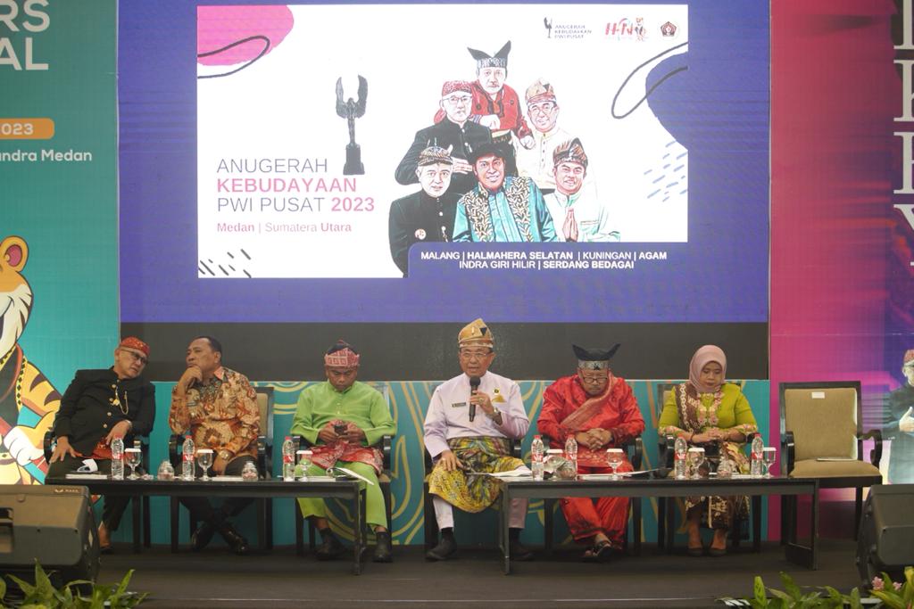 Bupati Wardan Paparkan Kondisi dan Ketergantungan Masyarakat Inhil Terhadap Kelapa di HPN 2023