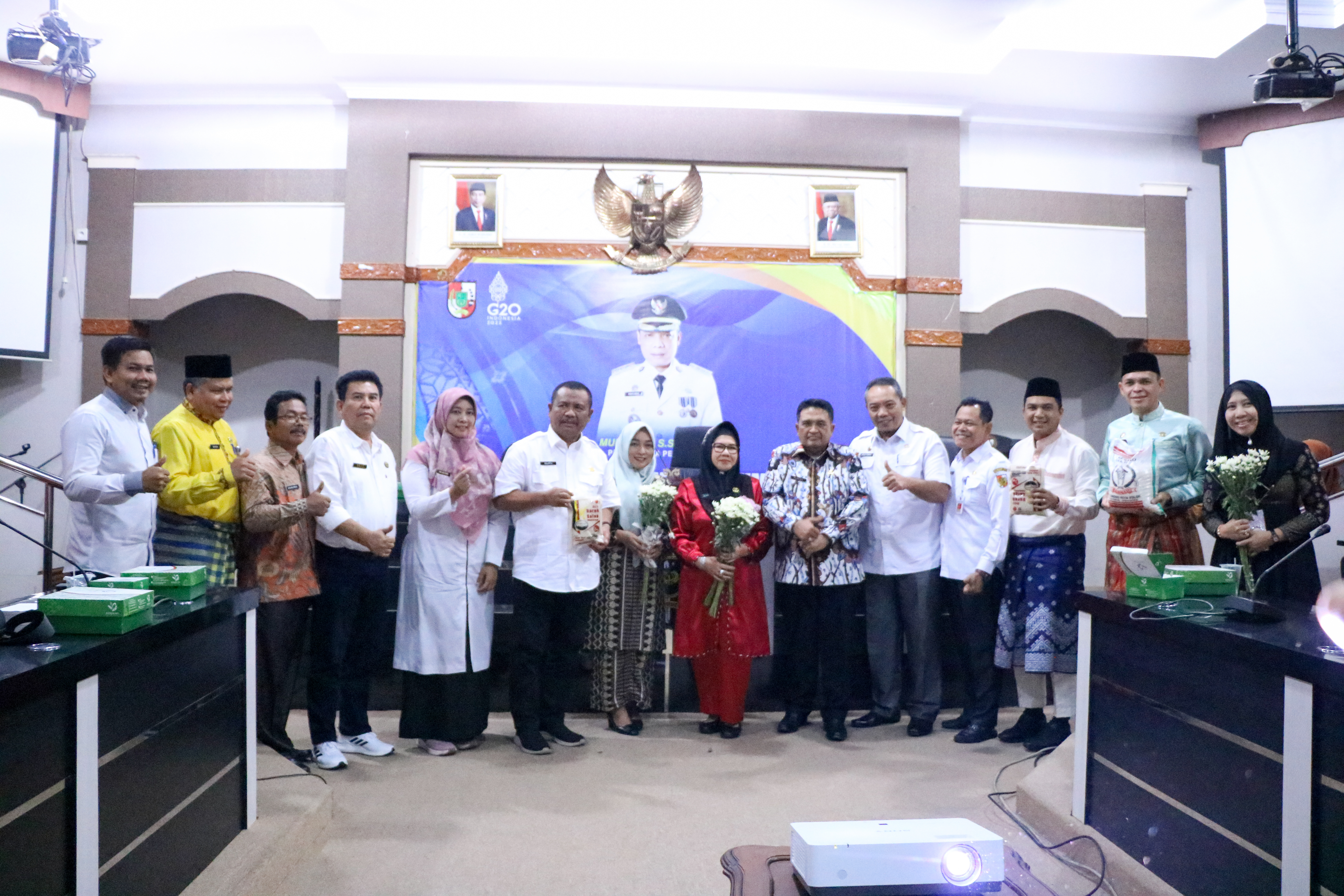 Pemko Pekanbaru Beli Langsung Hasil Panen Komoditas Pangan ke Petani Sumbar