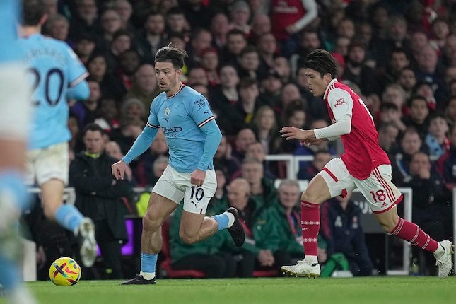 Premier League: Pecundangi Arsenal, Manchester City Rebut Puncak Klasemen