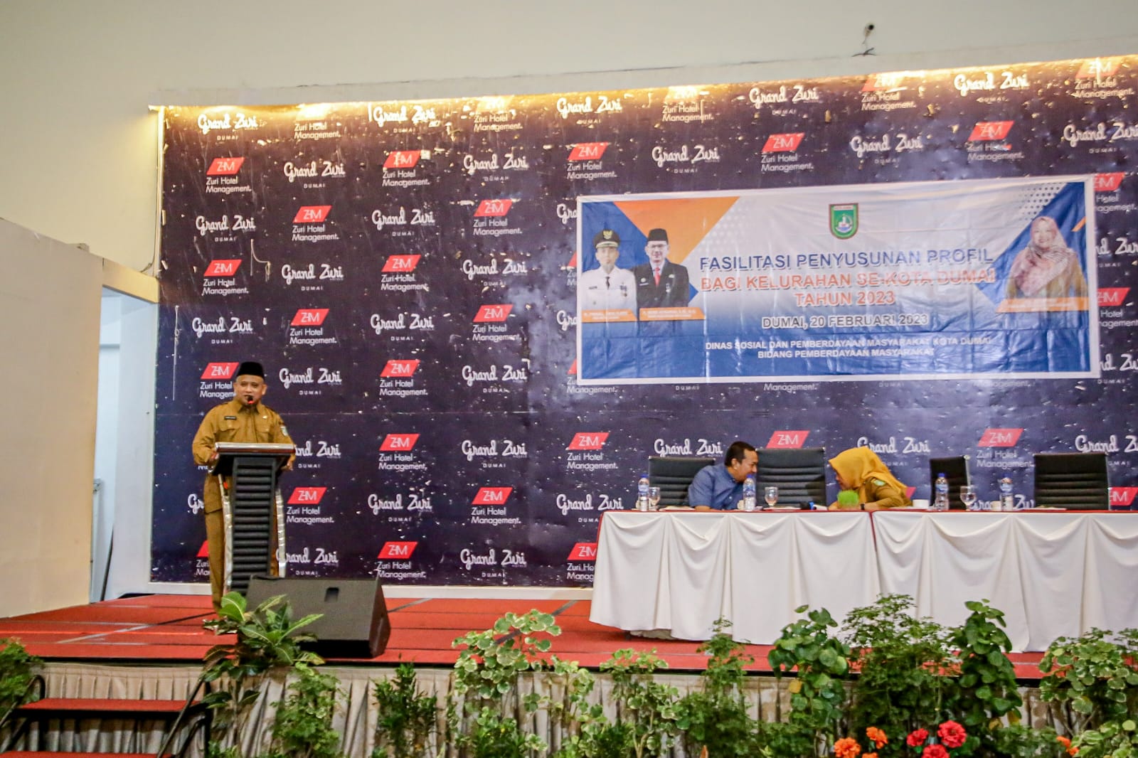 Pemko Dumai Serahkan Penghargaan kepada 14 Kelurahan Cepat Berkembang