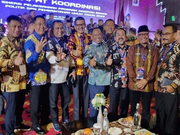 Sekda Kampar Ikuti Rakor Sinergi Pelaksanaan Program Kegiatan Bidang Politik dan Pemerintahan Umum