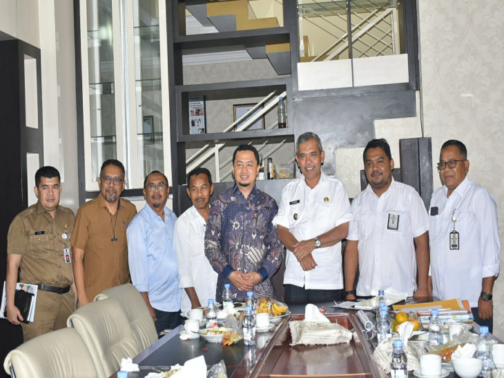 Pj Bupati Kampar Terima Kunker Anggota DPR-RI Komisi V