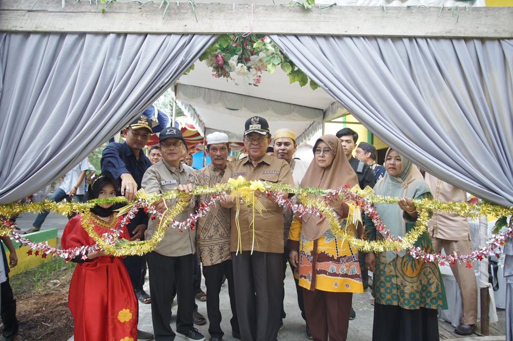 Bupati Wardan Resmikan Lumbung Pangan Gapoktan Lemang Jaya