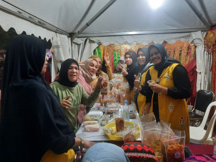 Malam Penutupan, Stand Bazar Kampar Expo dipadati Pengunjung