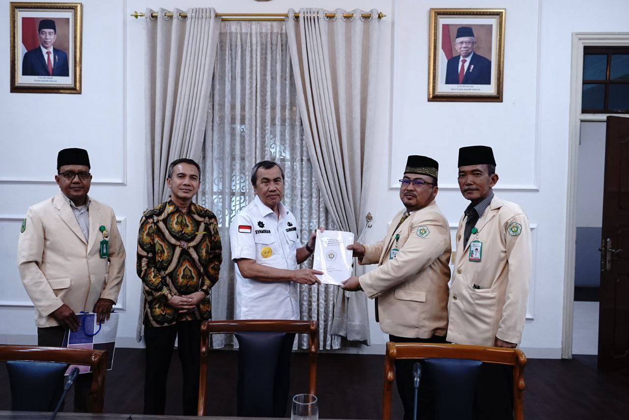 Gubri Syamsuar Terima Audiensi Pekerja Sosial Masyarakat Riau