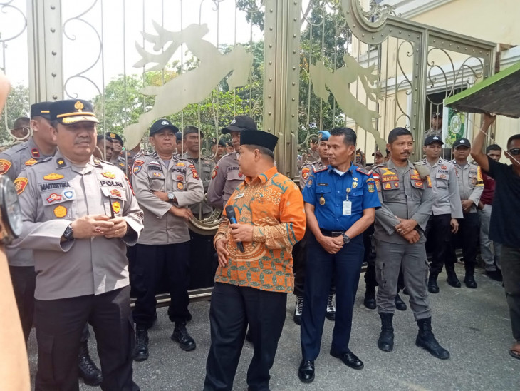 Ini Respon Pemkab Kampar Saat Terima Aksi Demo dari Forum Supir dan Pekerja TambangÂ 